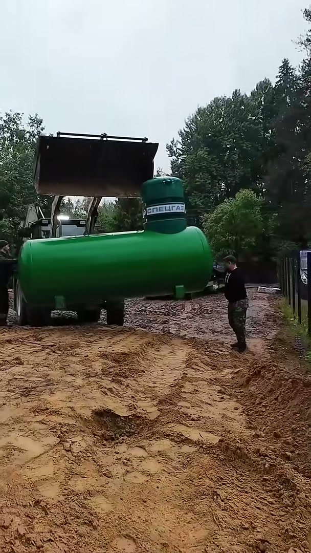 Цепь и проушины для перемещения газгольдера